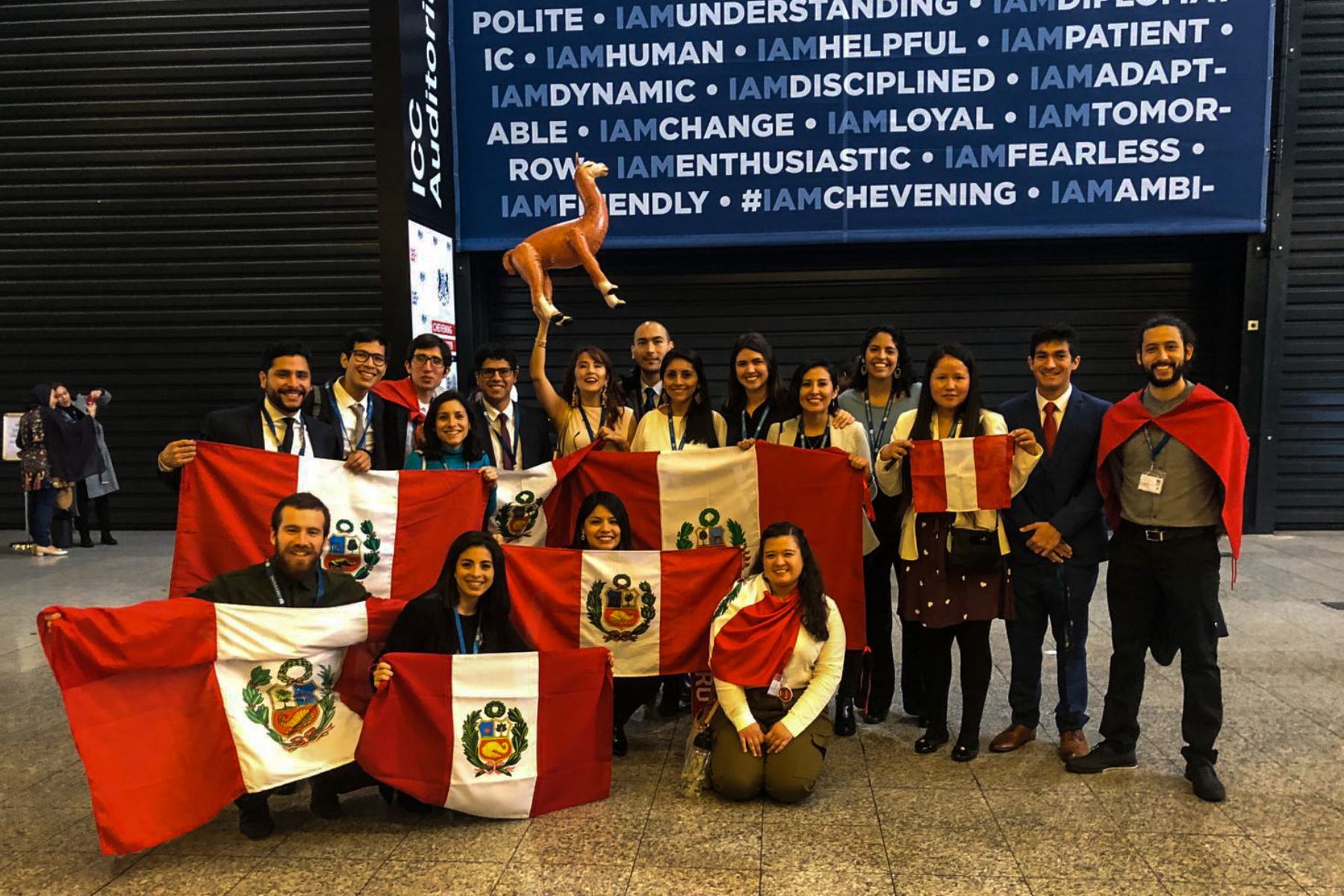 Ministro Sheput anuncia medidas para aprovechar el talento de peruanos en el exterior