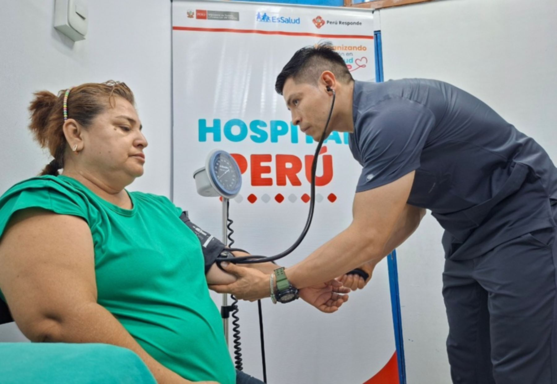 Hospital Perú de EsSalud inició atenciones médicas especializadas en Iquitos