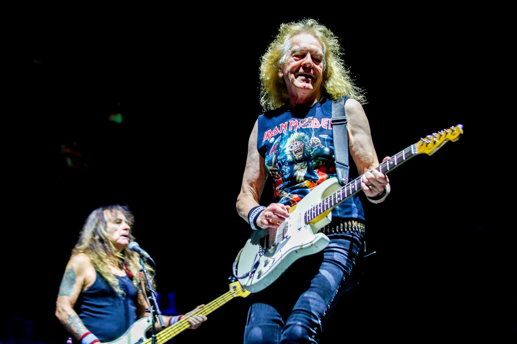 Con la energía a mil  Iron Maiden lleno de heavy metal cada rincón del Estadio Nacional, donde miles de fanáticos vivieron los 50 años de historia de la banda británica.  Foto: ANDINA/Ricardo Cuba