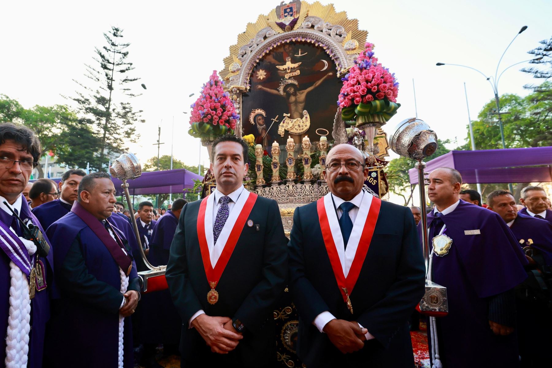 Congreso: Senado y Diputados rinden homenaje al Señor de los Milagros