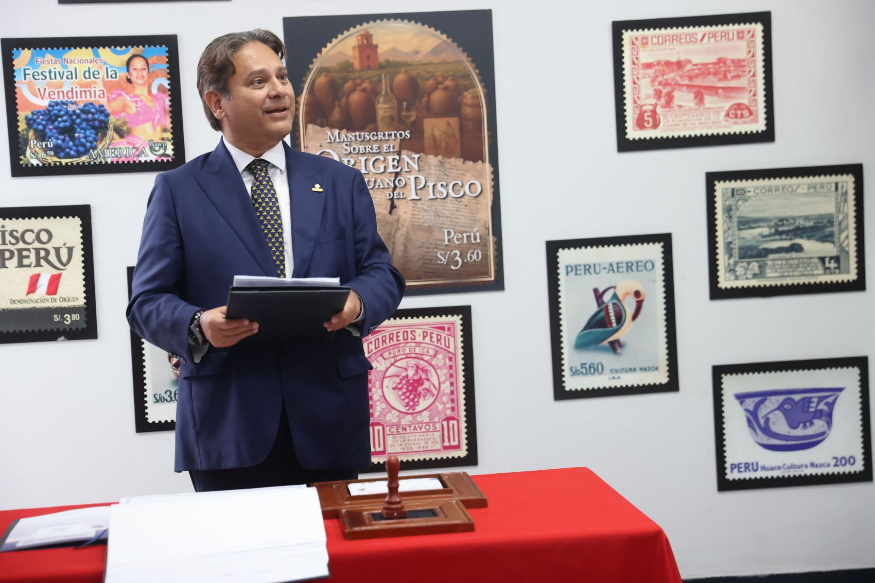 SERPOST S. A., adscrita al Ministerio de Transportes y Comunicaciones (MTC), obtuvo la licencia de uso institucional de la Marca País Perú, incorporándose al Programa de Licenciatarios que promueve la identidad, el orgullo nacional y el posicionamiento del Perú en el ámbito internacional.  Foto: ANDINA/Melina Mejía