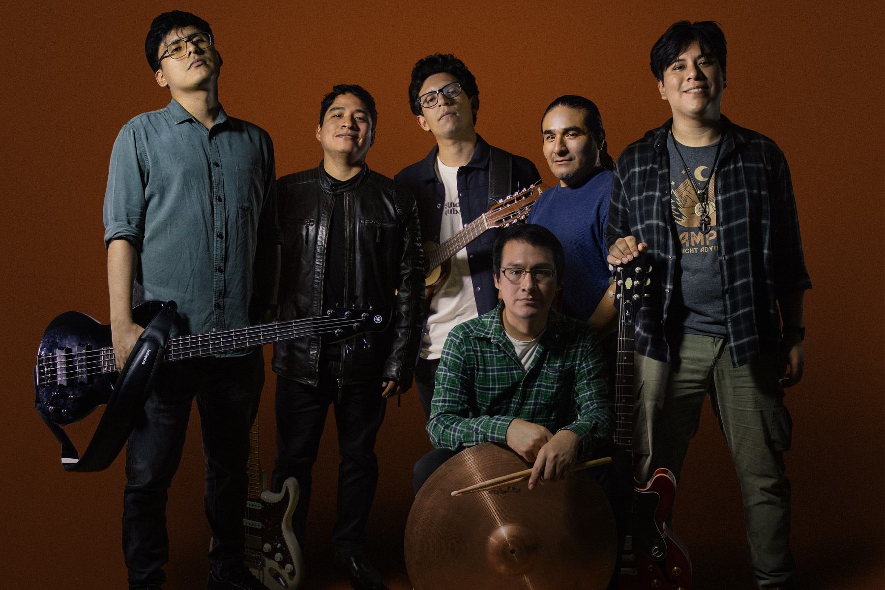 Nuevas propuestas musicales: Fondo Blanco debuta con "Larco", un viaje sonoro por el Perú