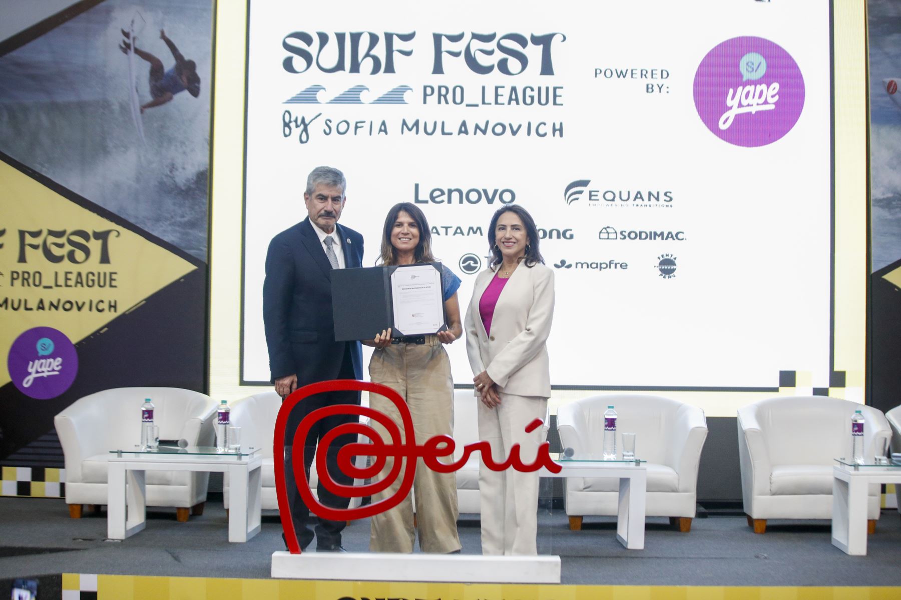 PROMPERÚ entrega licencia de uso de la Marca Perú a Sofía Mulánovich, Este reconocimiento destaca su trayectoria deportiva y su contribución a la proyección internacional del Perú, así como su capacidad de inspirar a nuevas generaciones a través del deporte. Foto: ANDINA/Ricardo Cuba
