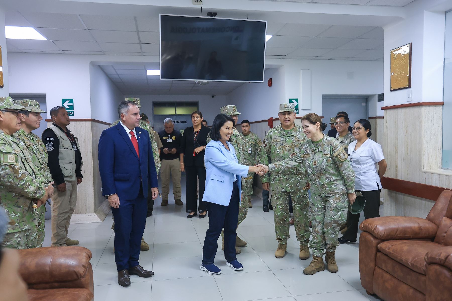 Presidenta Keiko Fujimori inaugura pabellones renovados y nuevo equipamiento del Hospital Militar Central Foto: ANDINA/Prensa Presidencia