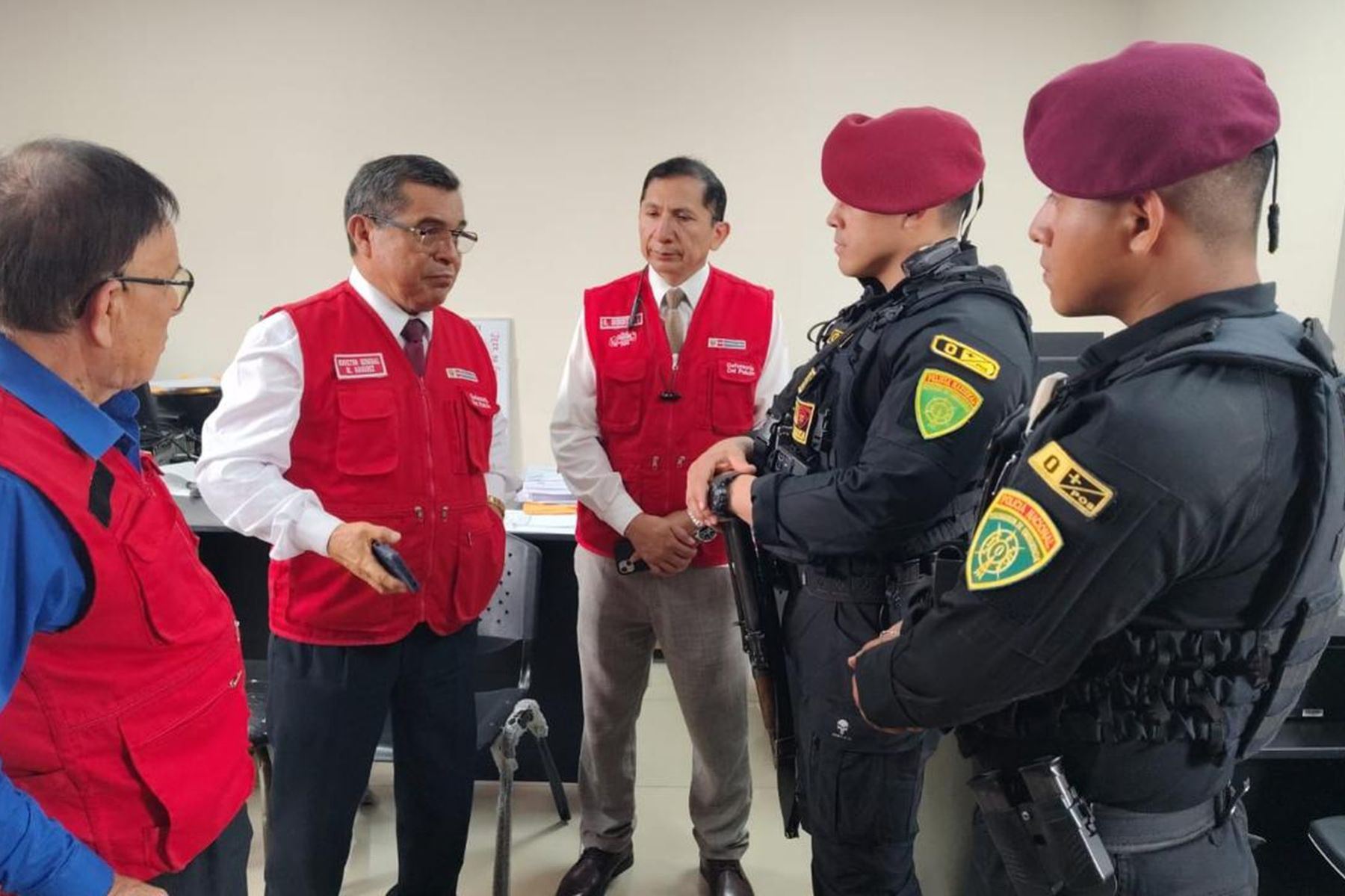Mininter garantiza defensa legal gratuita a policías tras enfrentamientos en Los Olivos
