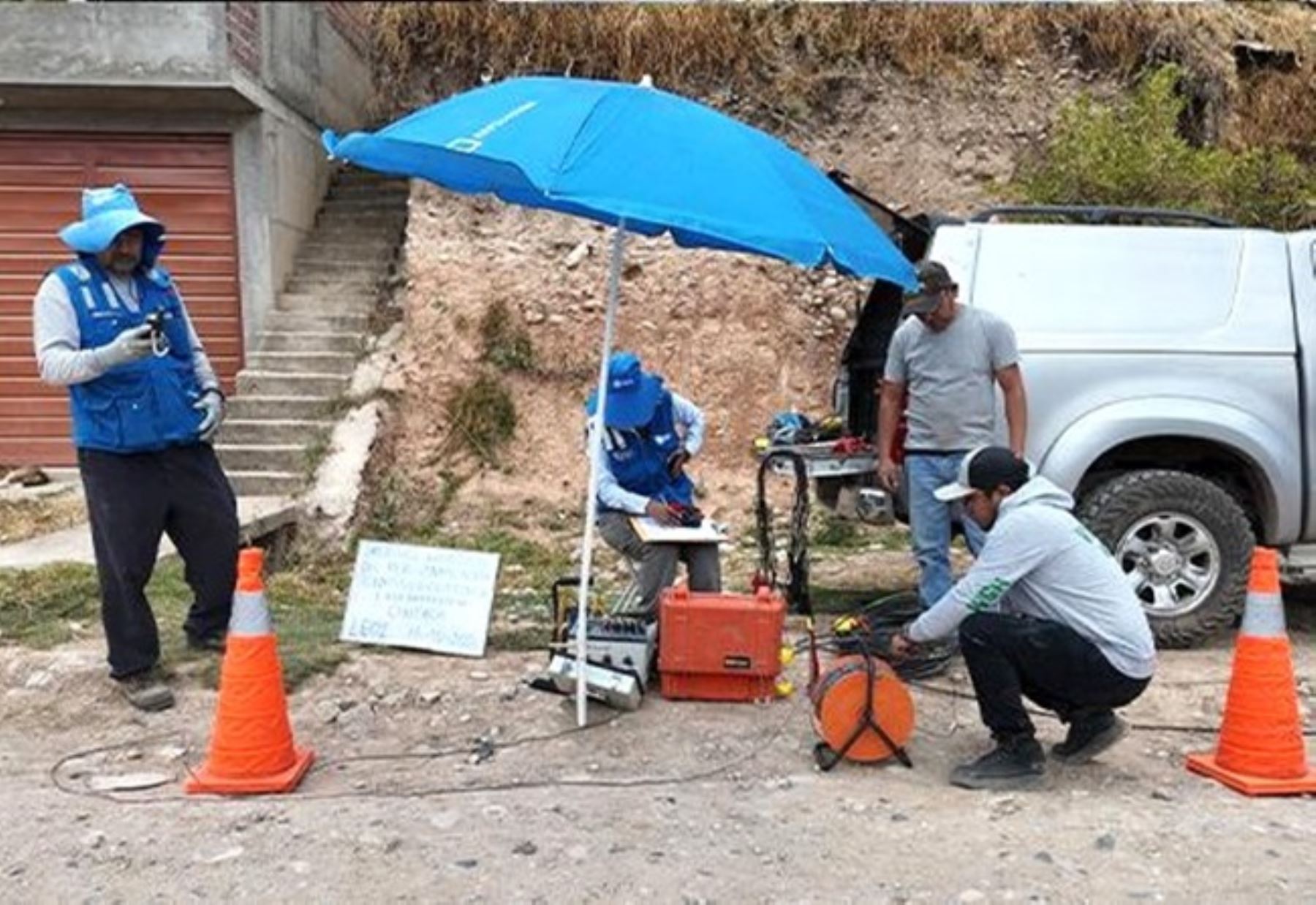 A tres meses del sismo en Chupaca, IGP realiza estudios sobre dinámica de suelos en Junín