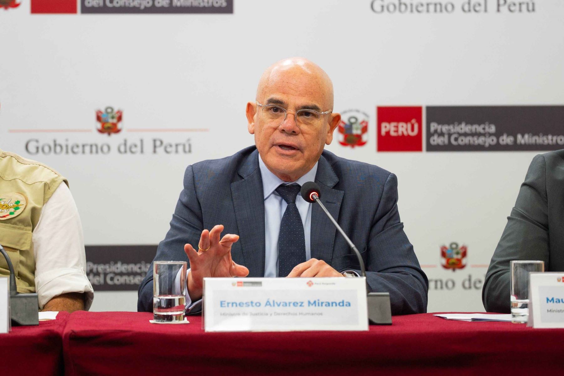 Ministro Álvarez: Combate contra el crimen organizado se tiene que hacer con inteligencia