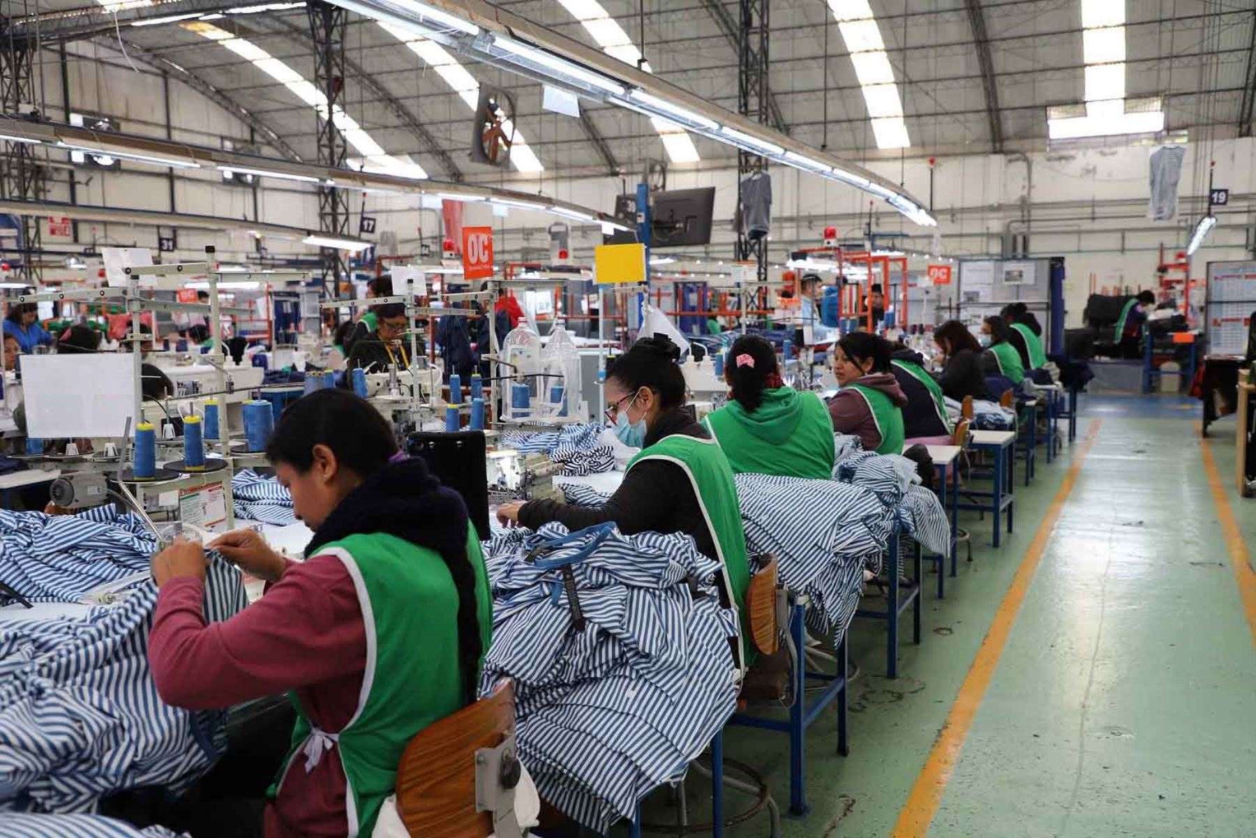 IPE: Cerca del 90% de nuevos empleos creados en último año sería formal