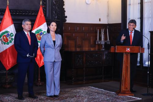 Gobierno anuncia medidas prioritarias de política fiscal orientadas a mitigar los principales riesgos económicos derivados de los choques externos y del fenómeno El Niño