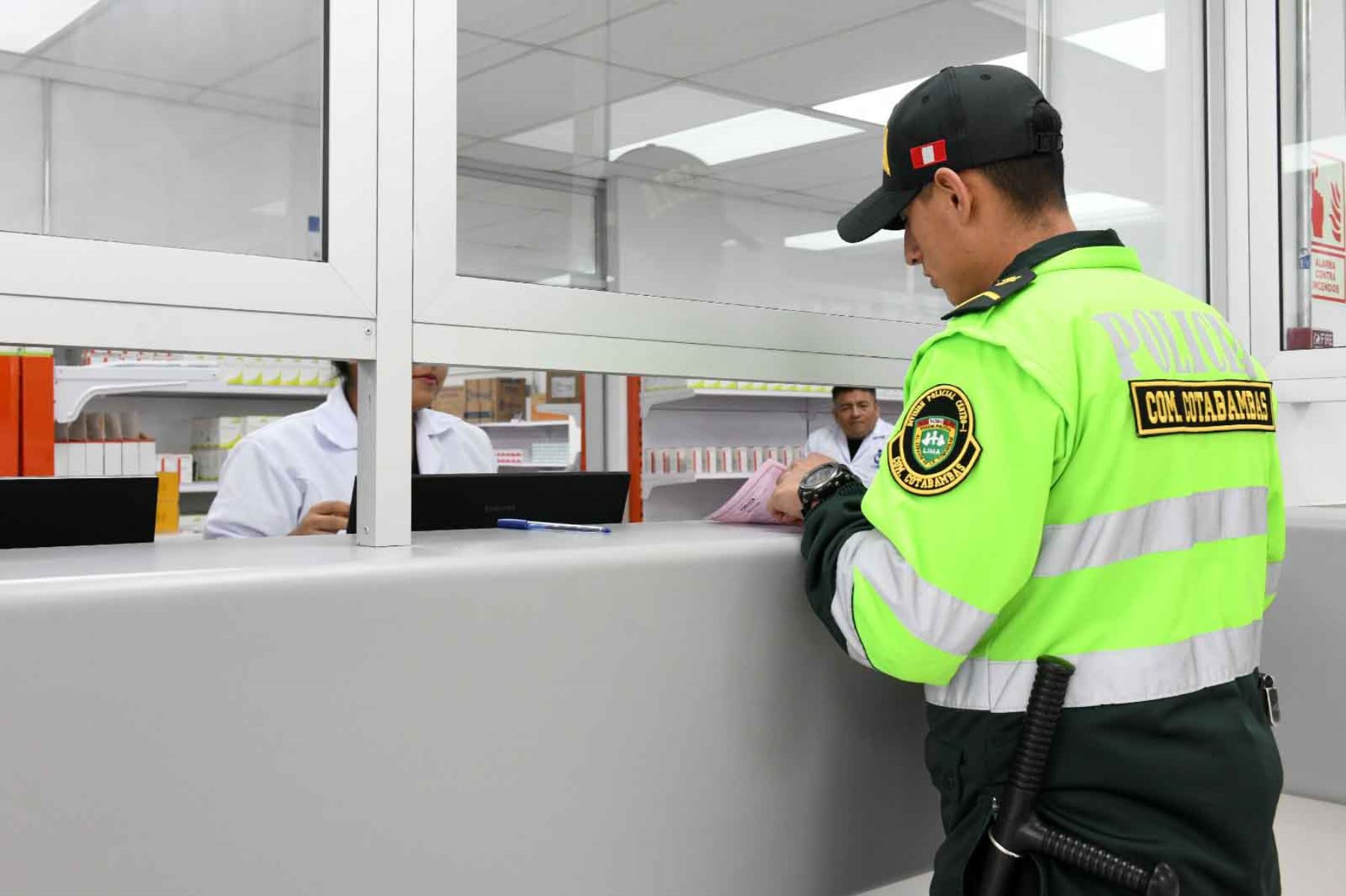 Mininter actualiza reglamento de SaludPol para fortalecer salud de la familia policial