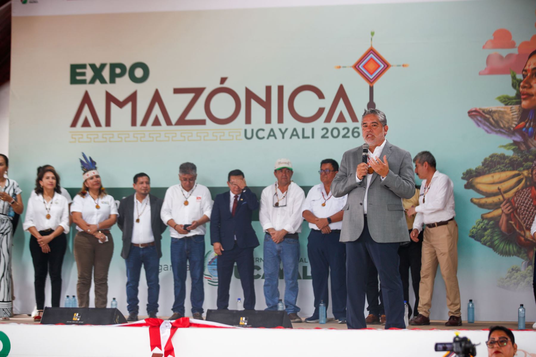 La ExpoAmazónica 2026 congrega a autoridades y representantes de distintas instituciones durante sus actividades oficiales en Pucallpa. El evento se desarrolla del 22 al 25 de octubre y promueve el comercio, el turismo y la producción regional como parte del desarrollo económico de la Amazonía peruana. Foto: ANDINA/Ricardo Cuba.