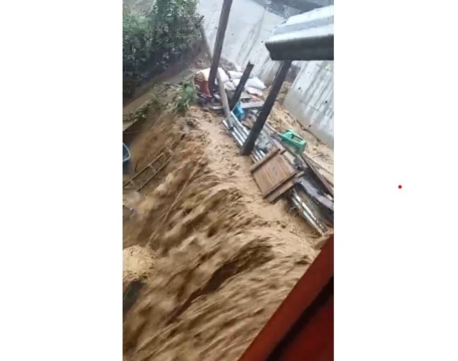 Fenómeno El Niño en Piura: lluvias intensas inundan viviendas y arrastran lodo en Ayabaca