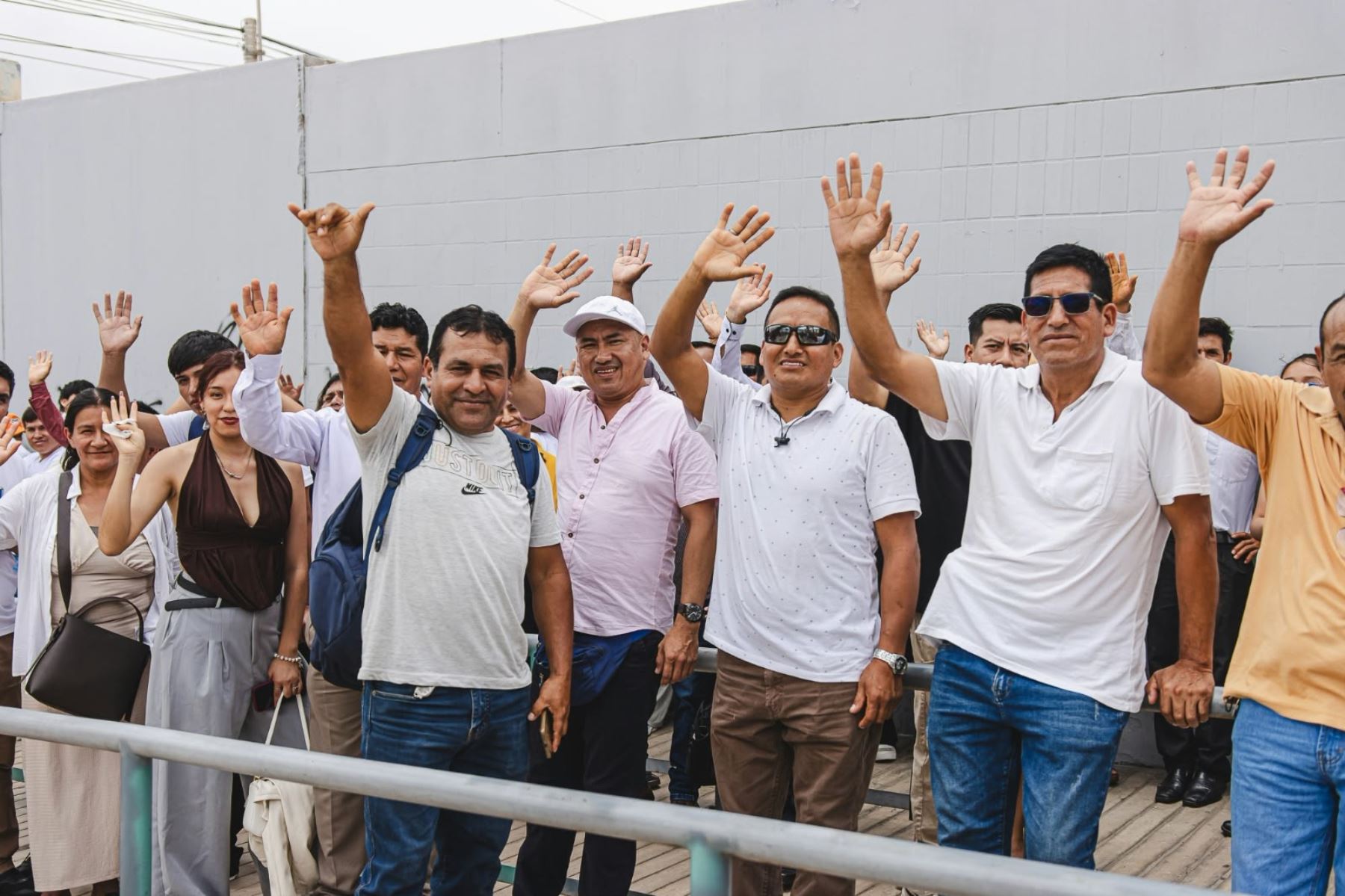 Más de 2,400 peruanos tienen contrato para trabajar en España