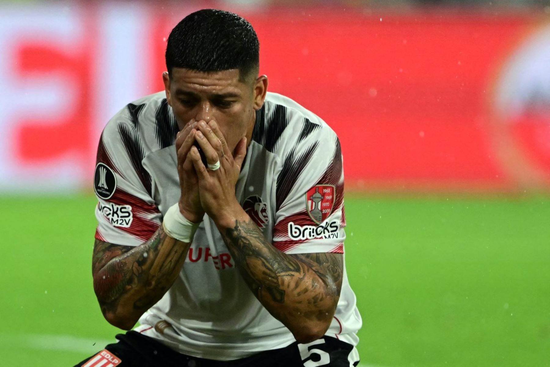 Conmebol rechaza reclamo del Flamengo por inclusión de Marcos Rojo en semi de Libertadores