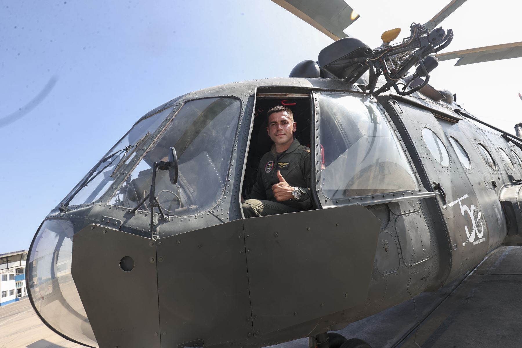 El papacóptero que estará a disposición del papa León XIV durante su visita al Perú tiene capacidad para transportar hasta 24 pasajeros y cuatro toneladas de carga. Foto: ANDINA/ Juan Carlos Guzmán