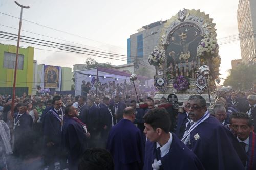 Señor de los Milagros: así continúa el recorrido de la procesión por el centro de Lima