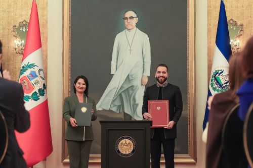 Presidenta Keiko Fujimori y Nayib Bukele suscriben declaración conjunta para fortalecer la cooperación bilateral