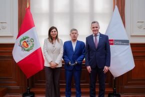 Prime Minister Luis Galarreta and the Minister of Development and Social Inclusion (MIDIS), Maritza Canales, met with Roberto Benes, UNICEF Regional Director for Latin America and the Caribbean, to promote strategies for the benefit of the country’s most vulnerable children. ANDINA/Distribution.