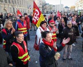 Francia despliega un amplio dispositivo de seguridad ante una nueva jornada de protestas.