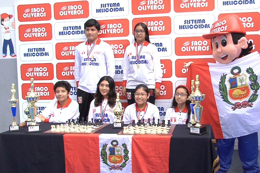 Campeones peruanos de ajedrez cuentan el secreto de su éxito