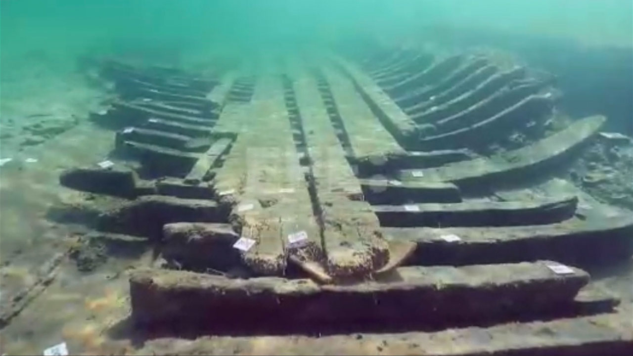 Recuperan barco romano antiguo hundido en el Mediterráneo
