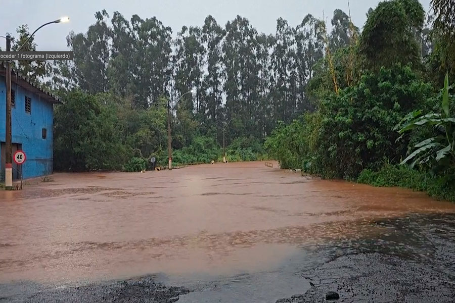 Lluvias en el sur de Brasil deja diez muertos y más de 20 desaparecidos