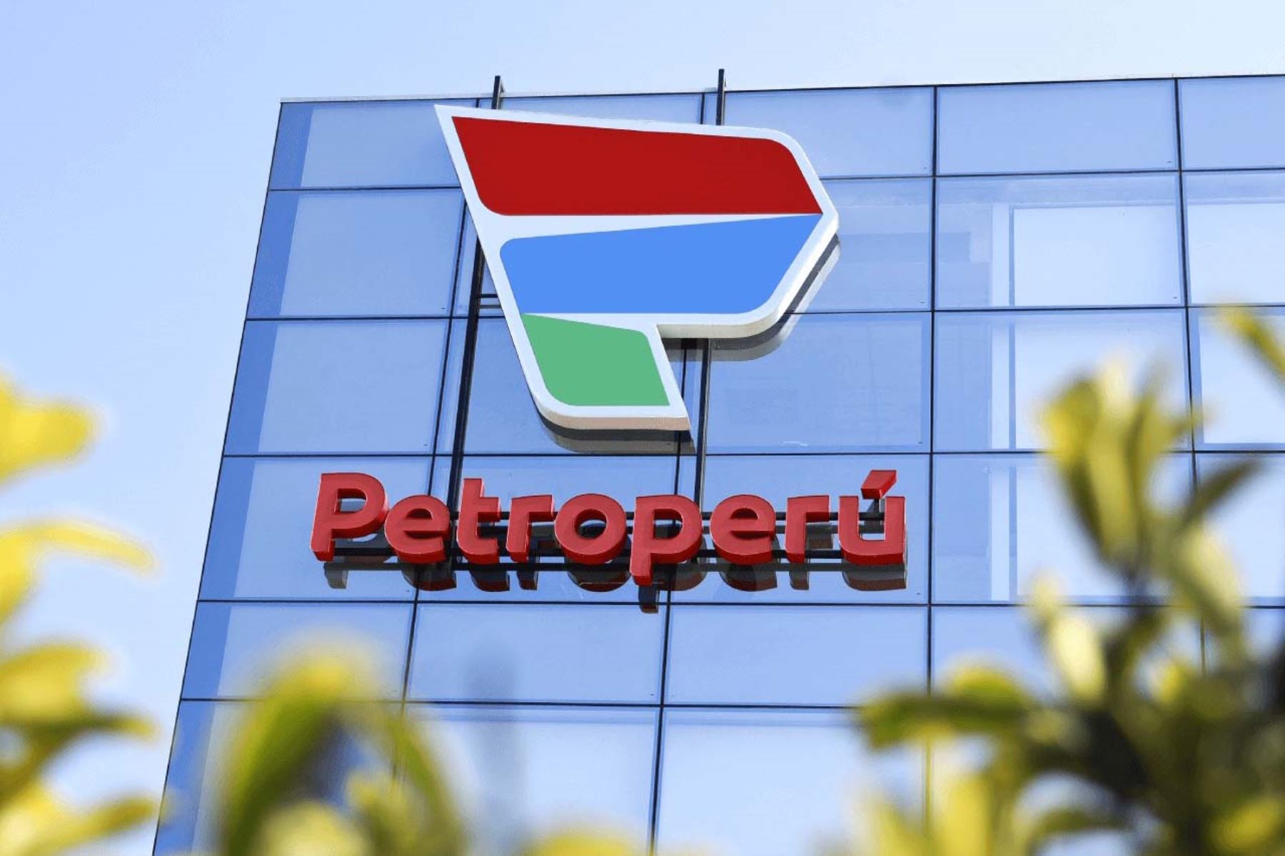 Presidenta Boluarte: Gobierno ejecutará acciones para reestructurar Petroperú