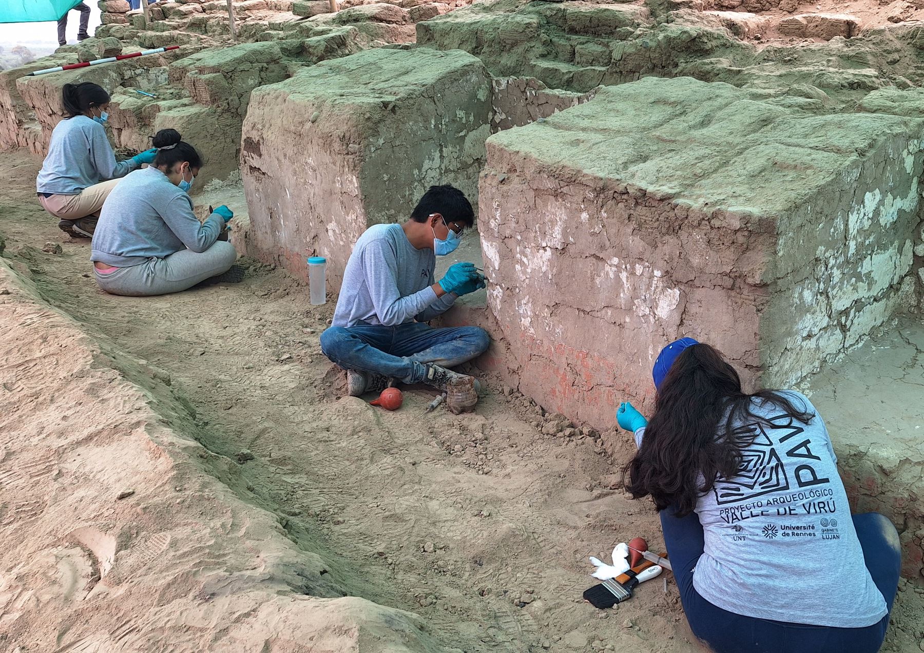 La Libertad: hallan muros decorados y evidencia moche en huaca Mochan