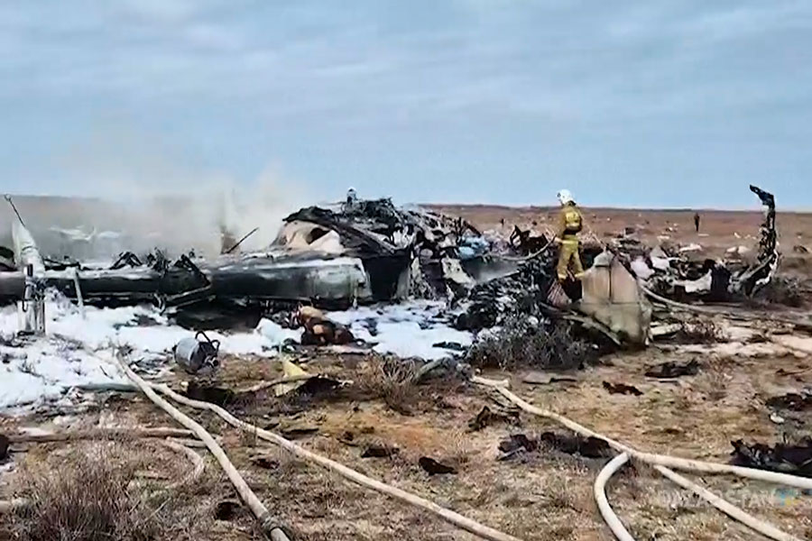 Accidente de avión en Kazajistán deja al menos 38 fallecidos