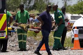 Sudáfrica: sube a más de 70 muertos en mina abandonada