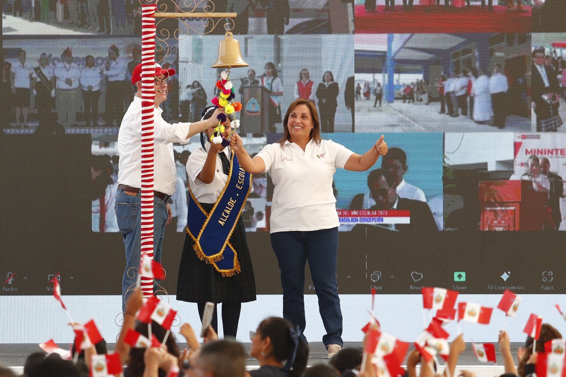 Presidenta Dina Boluarte encabeza inicio del año escolar 2025