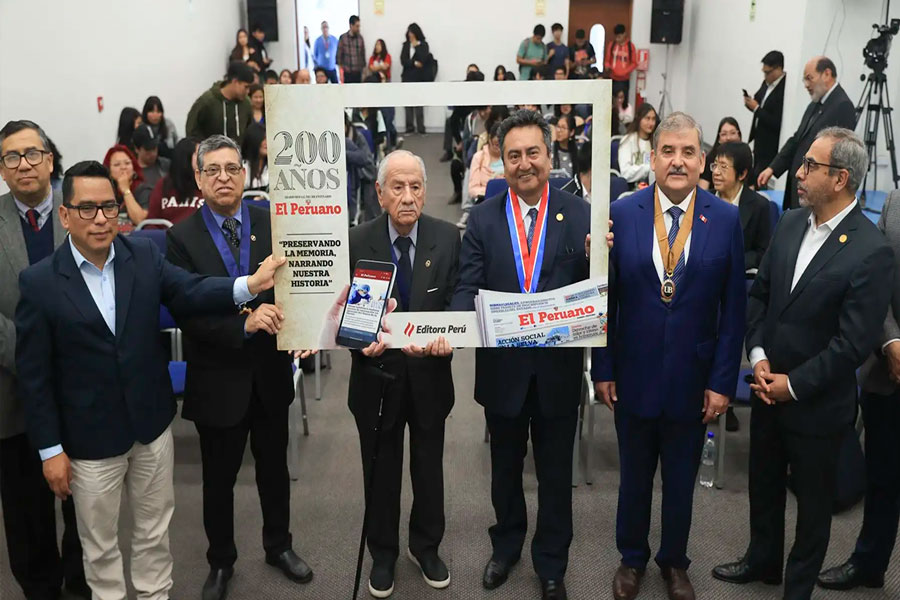 El Peruano Bicentenario: UJBM resalta trascendencia del diario oficial