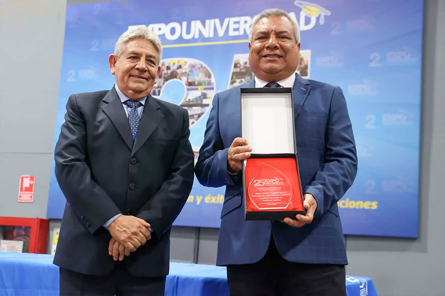 Agencia Andina recibe reconocimiento por liderazgo en la difusión de la educación peruana