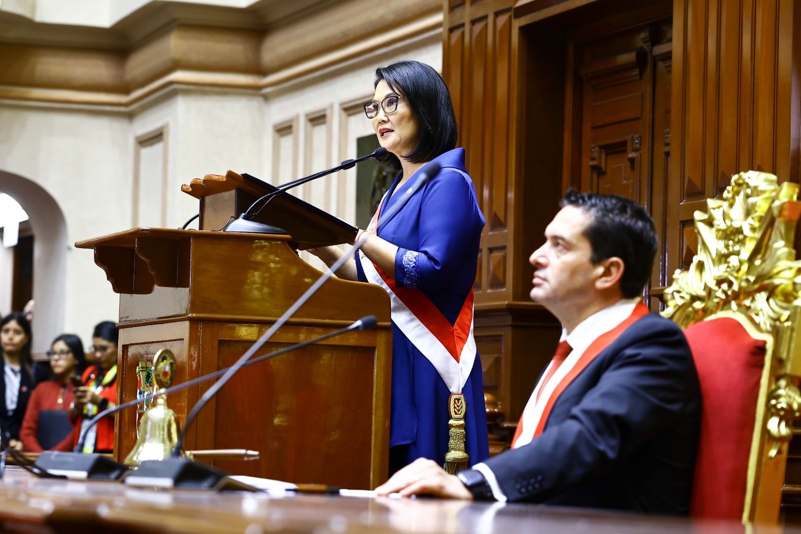 Presidenta Keiko Fujimori llama a fuerzas de oposición a tender puentes de diálogo