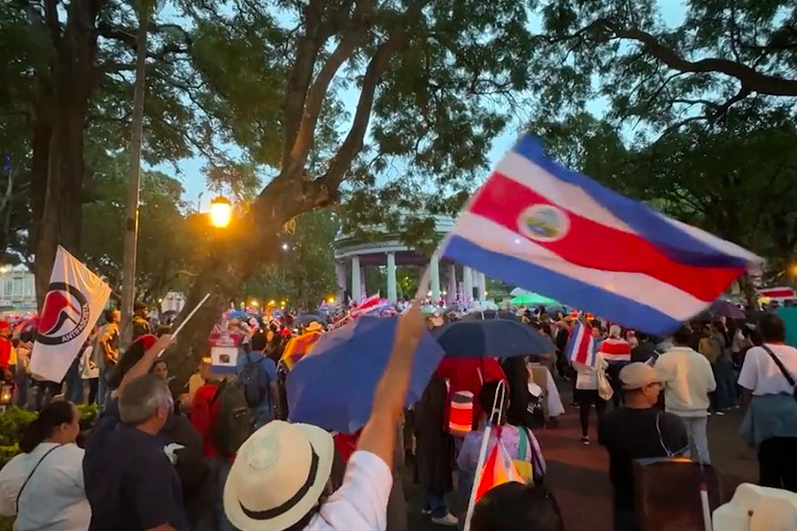 Protestas en Costa Rica contra el gobierno de la presidenta Laura Fernández