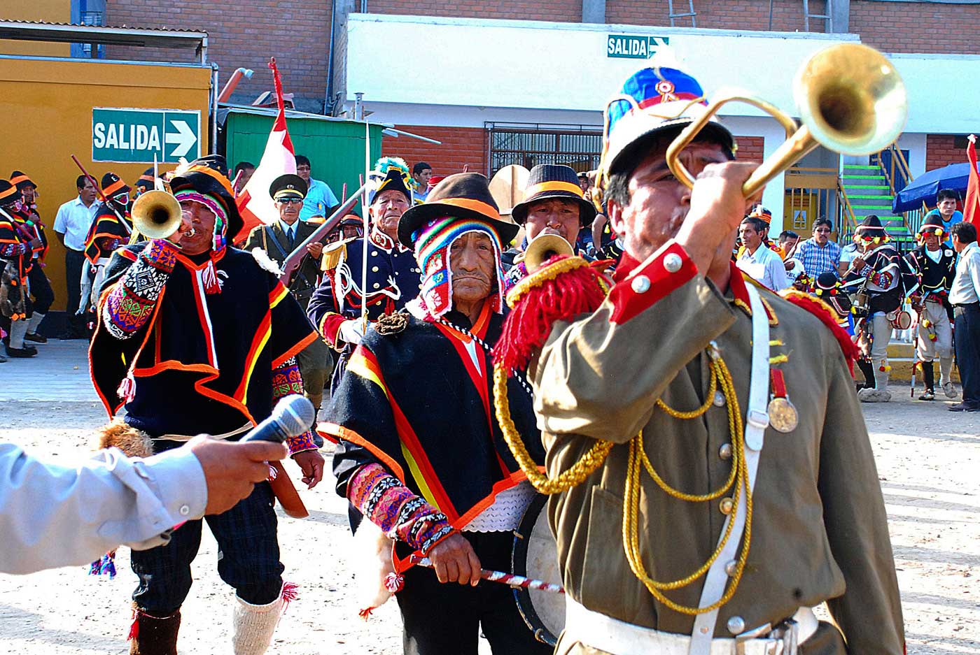 La Maqtada del anexo de Muquillanqui en 1970 fue pionera representando la danza de la tropa de Cáceres con coreografía y uniformidad y es reconocida a nivel nacional.