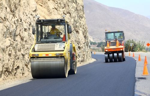 La obra vial permitirá a la población de Canta y Pasco contar con una infraestructura adecuada.