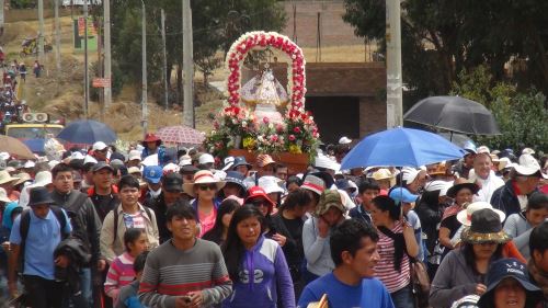 La festividad a la Virgen del Carmen da paso a diversas manifestaciones culturales.