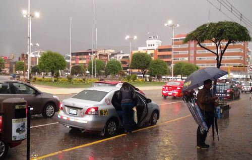 Las lluvias afectarán a varias ciudades de la sierra central del país.